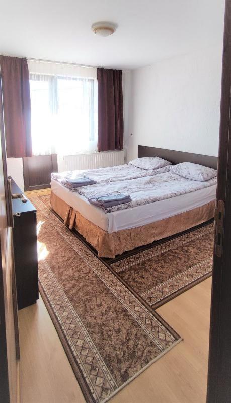 Djolevi Guesthouse Dobrinishte Exteriör bild